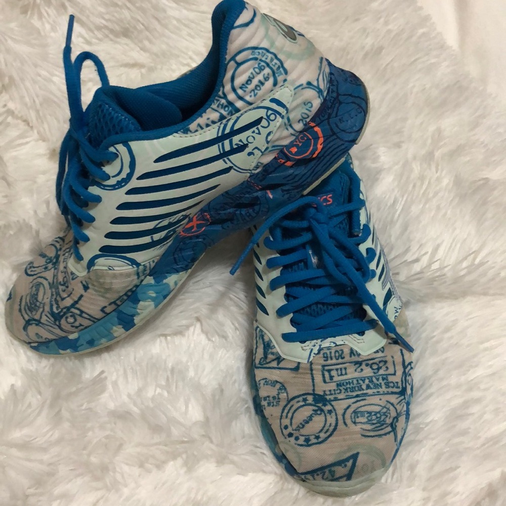 Asiscs shoes Size 8